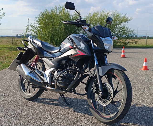 Honda GLR125