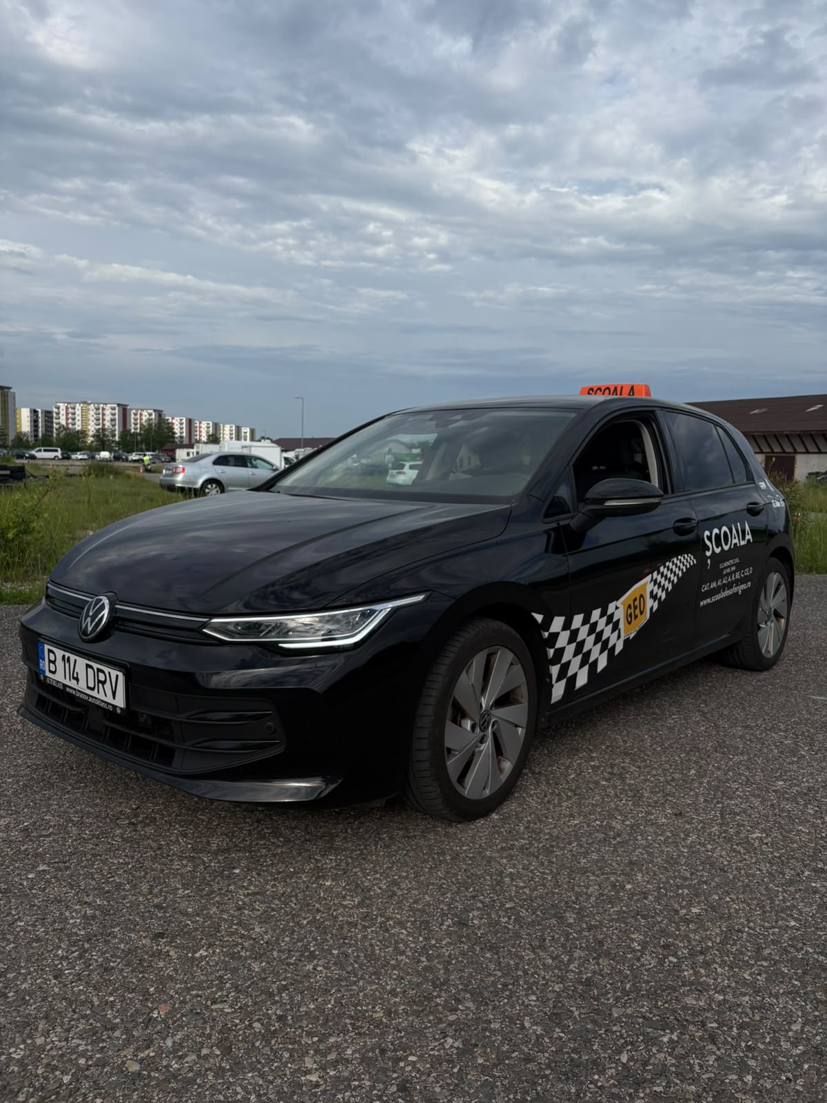 Scoala De Soferi Geo Brasov - VW GOLF VIII benzina